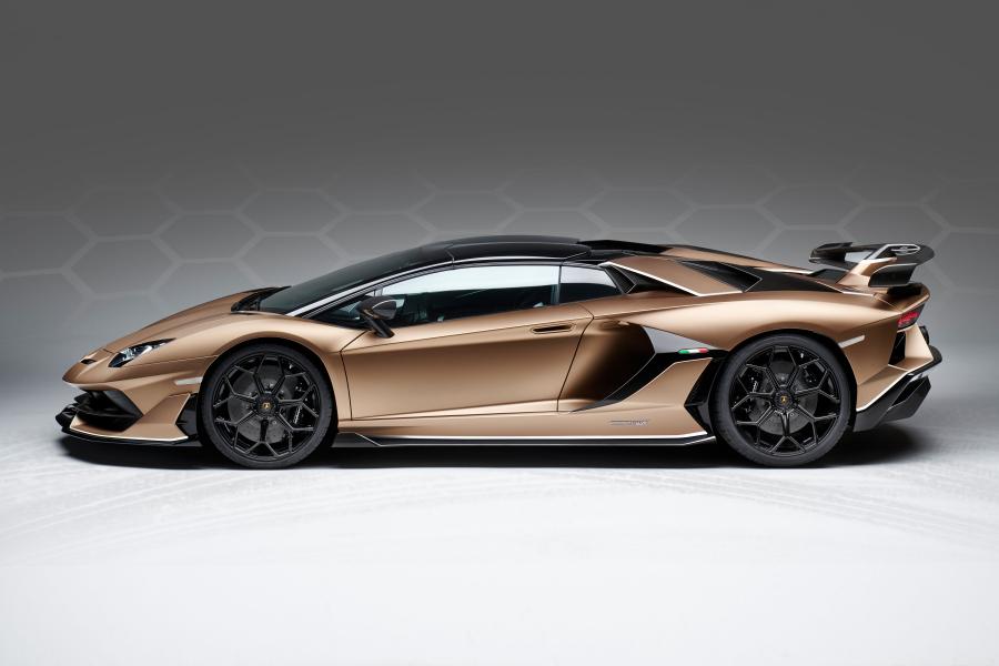 Lamborghini Aventador SVJ Roadster 2019 года  (WW) (фото 3 из 37)